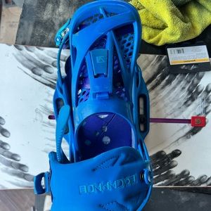 Burton escapade bindings medium est